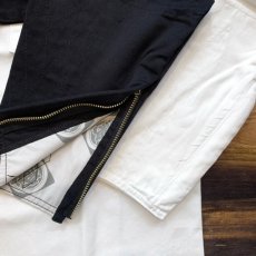 画像2: 【鳶黒田】オリジナルチノシャツ《袖口手甲ファスナータイプ》８３シリーズ　綿100% (2)